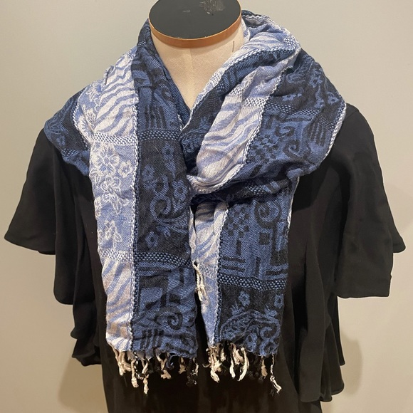 Blue warp/scarf - Picture 2 of 4
